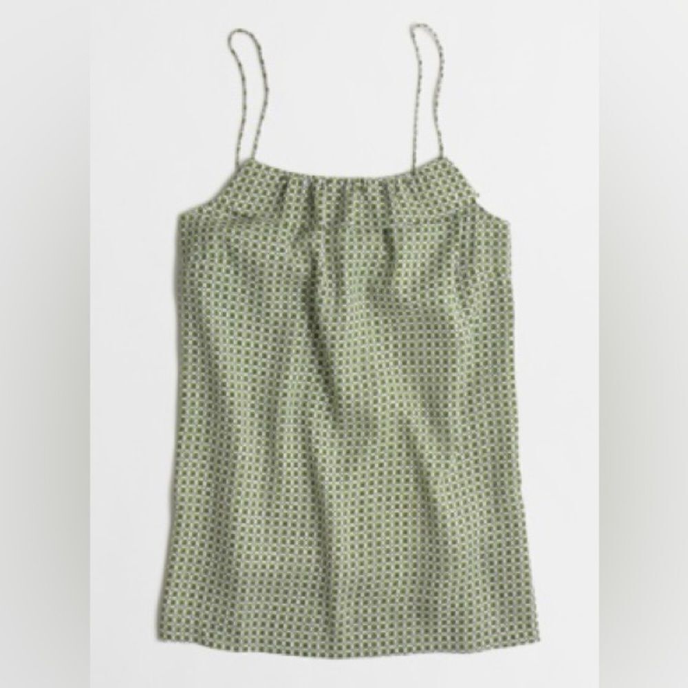 🚨2/$10 J. Crew Printed Ruffle Tank Top Green